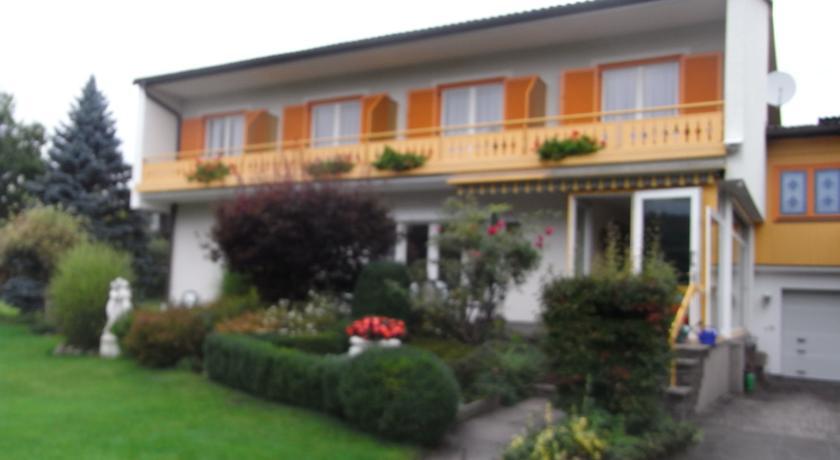 Fruehstueckspension Haus Golker Зеебоден Номер фото